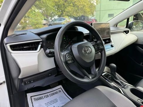Used 2023 Toyota Corolla LE AWD/4WD image 14
