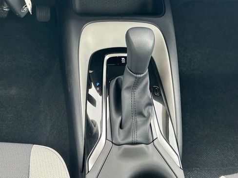 Used 2026 Toyota Corolla LE image 20