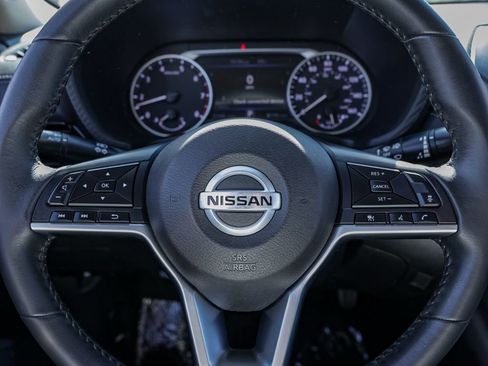 Used 2022 Nissan Sentra SV w/ Trunk Package image 26