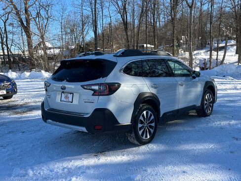 Certified 2023 Subaru Outback Touring XT image 5