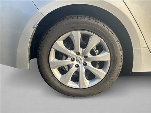 Used 2023 Toyota Corolla LE FWD image 8