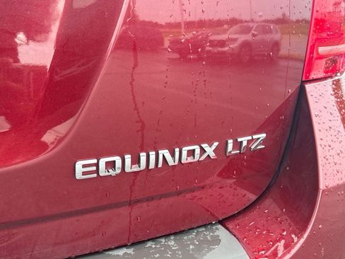 Used 2016 Chevrolet Equinox LTZ w/ Enhanced Convenience Package AWD/4WD image 7