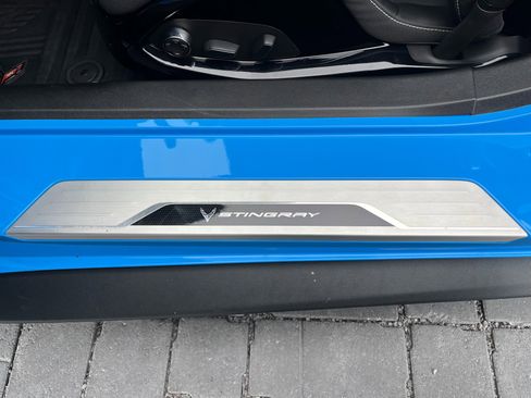 Used 2023 Chevrolet Corvette Stingray Premium Conv w/ Z51 Performance Package image 23