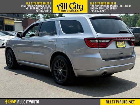 Used 2017 Dodge Durango R/T RWD image 5