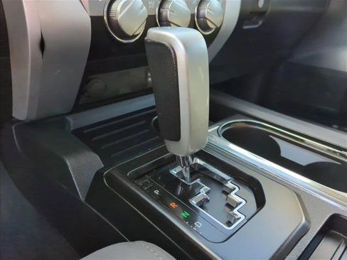 Used 2016 Toyota Tundra SR5 w/ SR5 Upgrade Package image 23