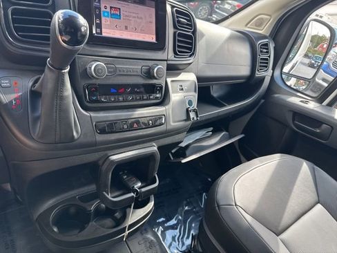 Used 2025 RAM ProMaster 3500 w/ Convenience Group image 21