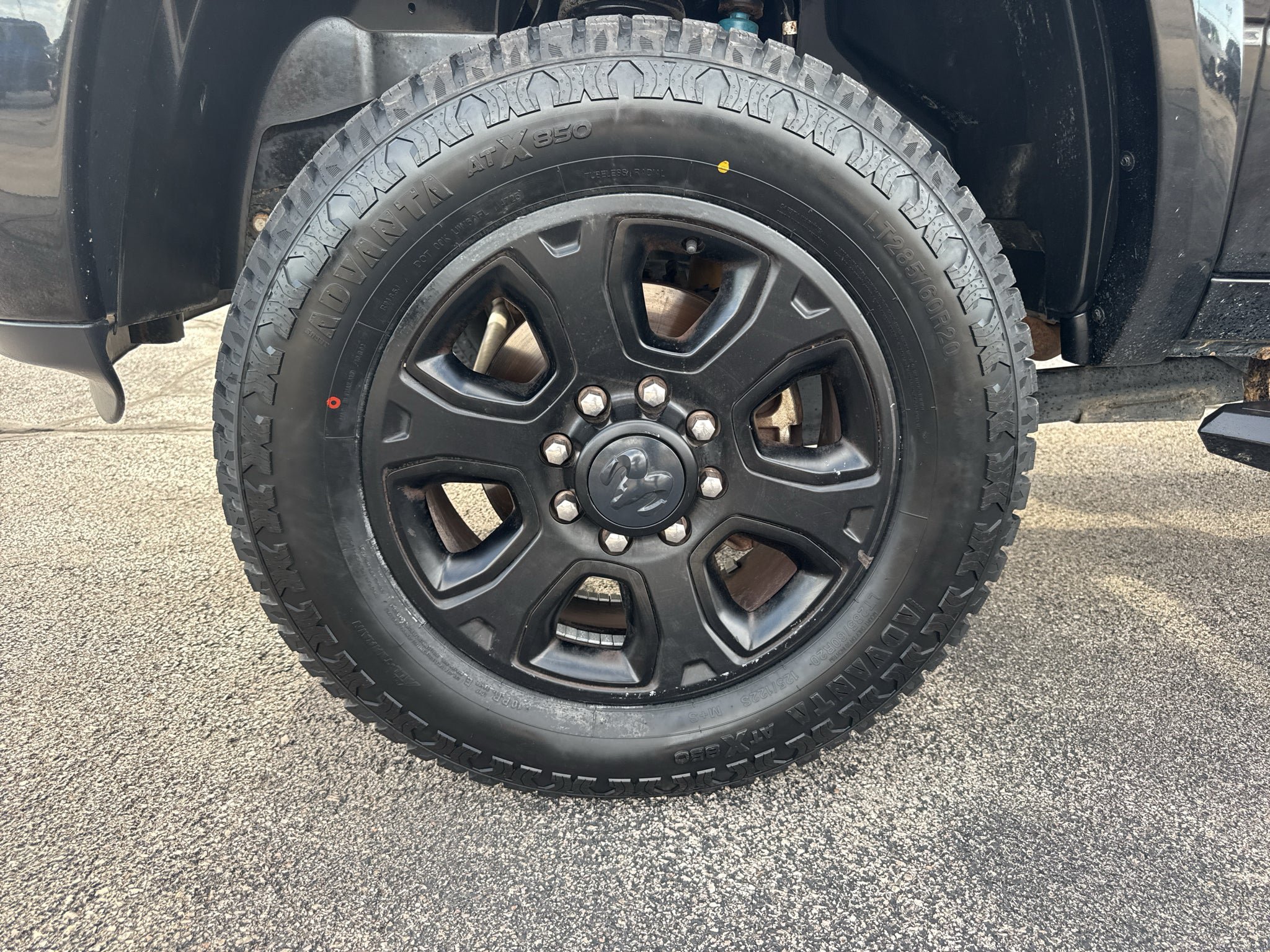 Used 2018 RAM 2500 Big Horn w/ Sport Appearance Group AWD/4WD image 9