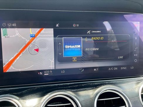 Used 2018 Mercedes-Benz E 300 image 31