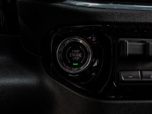 Used 2025 Chevrolet Silverado 2500 LTZ w/ LTZ Premium Package image 20