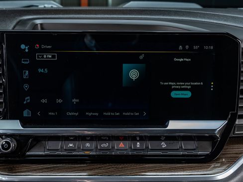 Used 2024 Chevrolet Silverado 1500 LT Trail Boss w/ Convenience Package II image 21