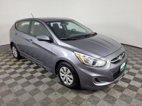 Used 2016 Hyundai Accent SE FWD image 13