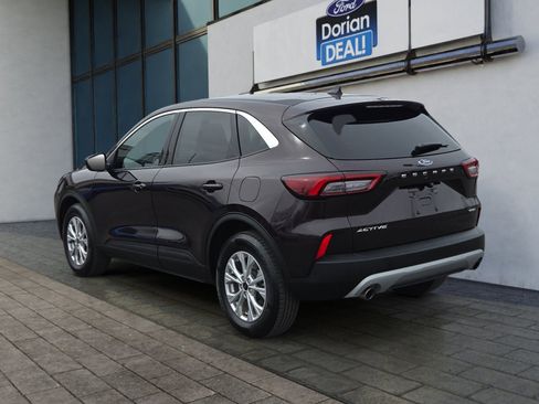 Used 2023 Ford Escape Active image 5