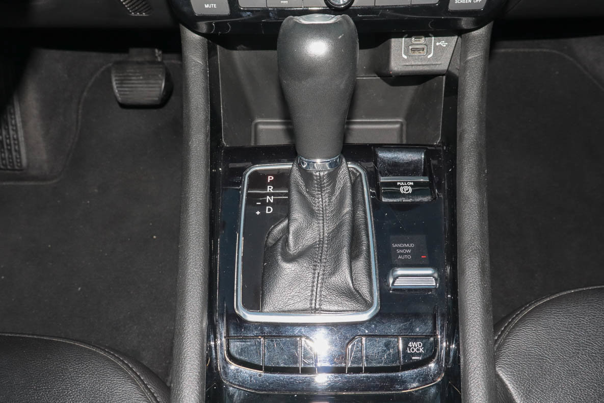 Used 2025 Jeep Compass Limited AWD/4WD image 11