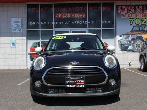 Used 2018 MINI Cooper 2-Door Hardtop FWD image 5