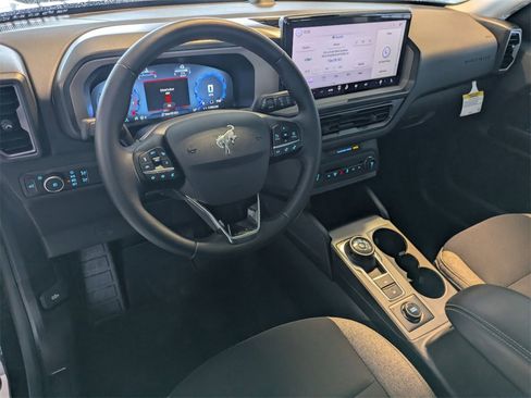 Used 2025 Ford Bronco Sport Big Bend w/ Convenience Package image 10