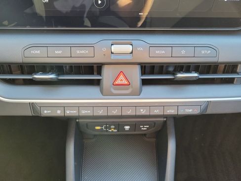 New 2026 Kia K4 LXS image 31