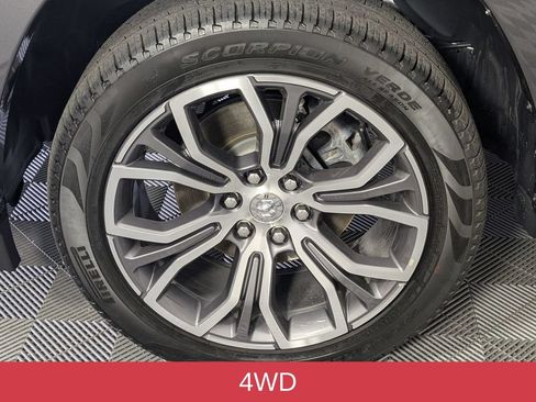 Used 2026 RAM 1500 Tungsten AWD/4WD image 8