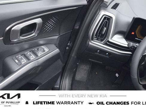 New 2026 Kia Sorento LX FWD image 27
