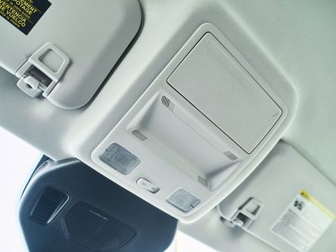 Used 2022 Ford Escape SE image 50