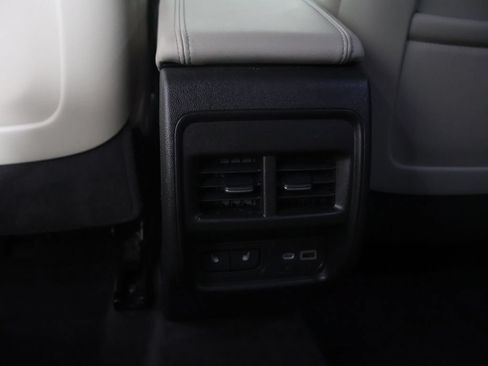 Used 2023 Cadillac XT4 Premium Luxury AWD/4WD image 49