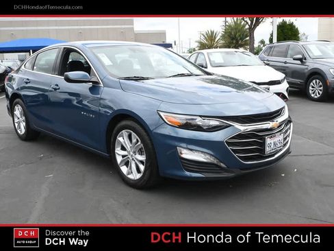 Used 2024 Chevrolet Malibu LT FWD image 3