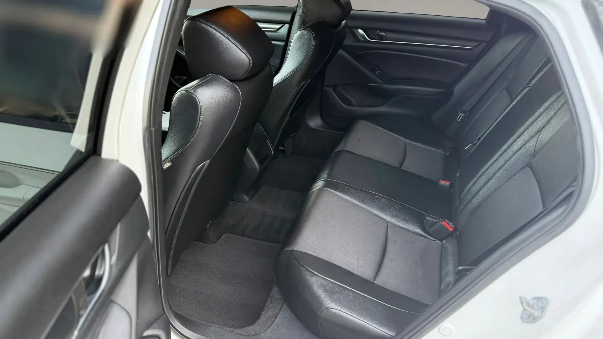 Used 2019 Honda Accord Sport image 15