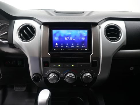 Used 2014 Toyota Tundra SR5 AWD/4WD image 20