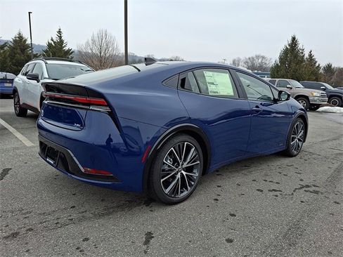 New 2026 Toyota Prius Limited image 4