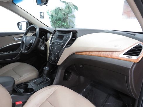 Used 2015 Hyundai Santa Fe Sport w/ Option Group 02 FWD image 9