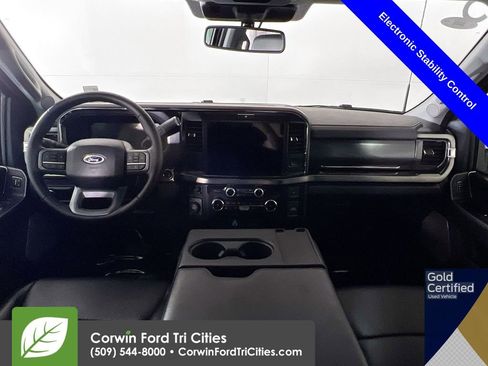 Certified 2025 Ford F350 Lariat w/ Camper Package AWD/4WD image 7