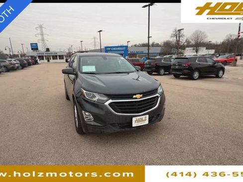 Used 2018 Chevrolet Equinox LT image 3