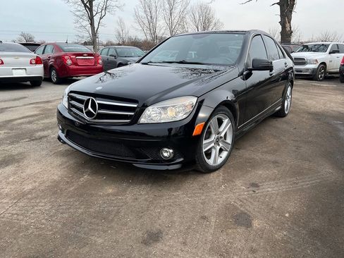 Used 2010 Mercedes-Benz C 300 4MATIC Sedan image 1