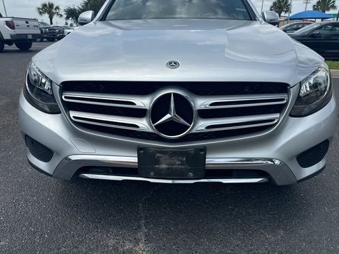 Used 2019 Mercedes-Benz GLC 300 image 9
