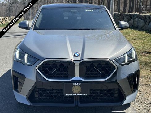 Used 2025 BMW X2 xDrive28i AWD/4WD image 3