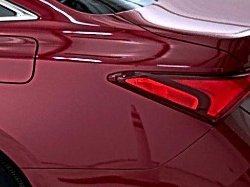 Used 2021 Toyota Avalon XLE w/ Carpet Mat Package (TMS) image 10