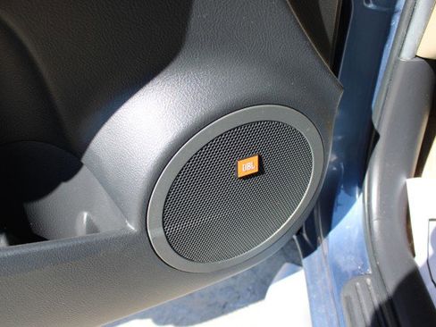 Used 2011 Toyota RAV4 Limited image 18