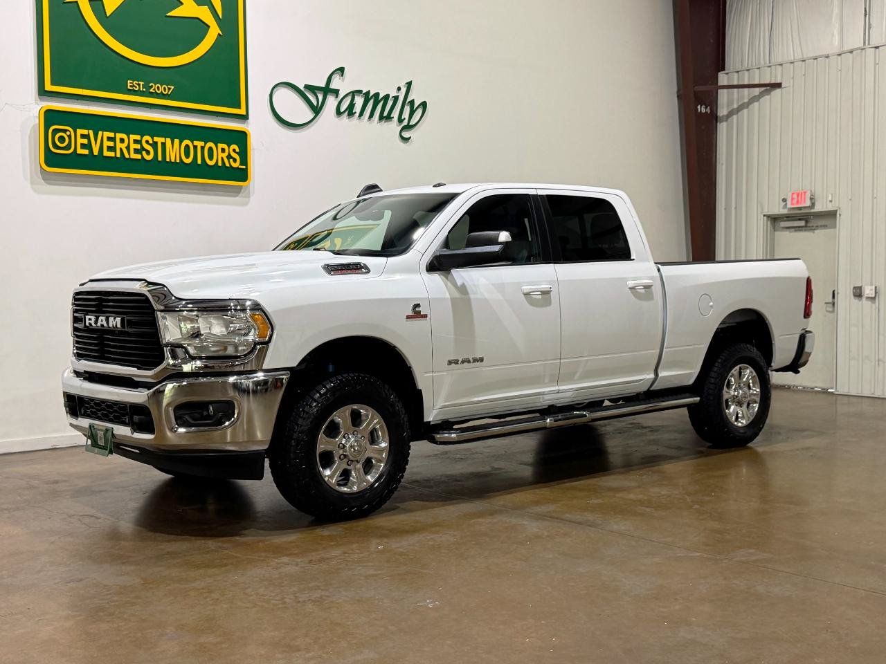 Used 2022 RAM 2500 Lone Star w/ Level C Equiment Group AWD/4WD image 3