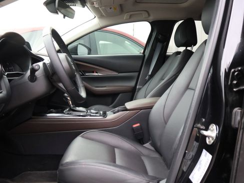 Certified 2025 MAZDA CX-30 AWD 2.5 S w/ Premium Package image 40