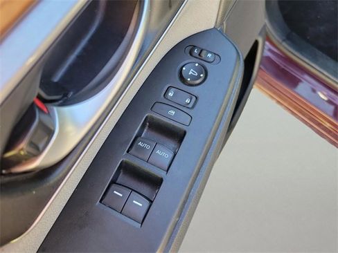 Used 2017 Honda CR-V EX image 9