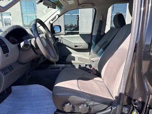 Used 2013 Nissan Xterra S image 9