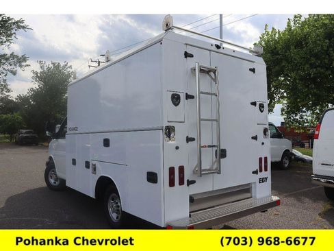 New 2025 Chevrolet Express 3500 w/ Power Convenience Package image 5