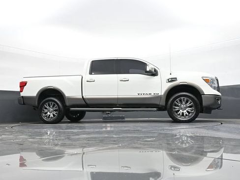 Used 2019 Nissan Titan Platinum Reserve w/ Platinum Utility Package AWD/4WD image 45