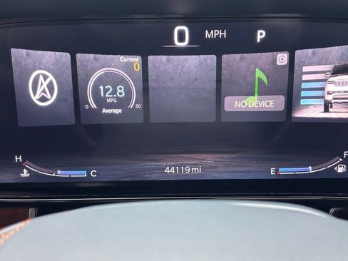 Used 2022 Jeep Grand Wagoneer Series III w/ Rear Seat Video Group 1 image 42