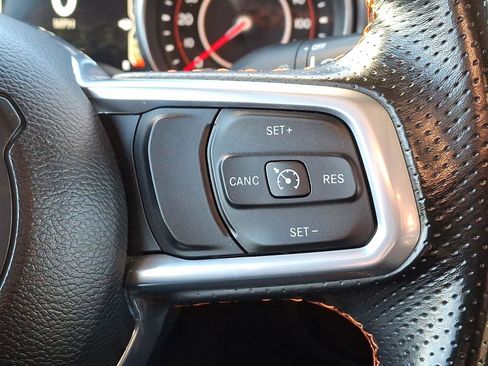 Used 2021 Jeep Gladiator Mojave w/ Dual Top Group image 22