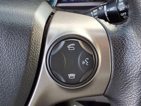 Used 2013 Toyota Venza Limited image 19