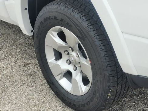 New 2026 RAM 1500 Lone Star image 5