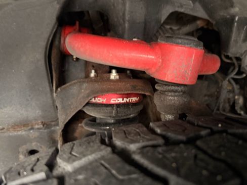 Used 2010 Nissan Frontier SE w/ SE Value Truck Pkg image 8