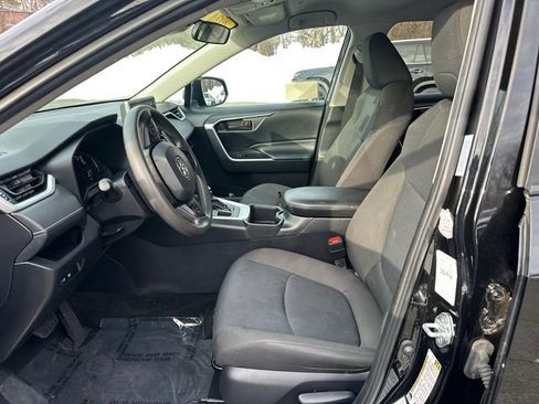Certified 2024 Toyota RAV4 LE image 27