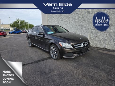 Used 2016 Mercedes-Benz C 300 4MATIC Sedan image 1