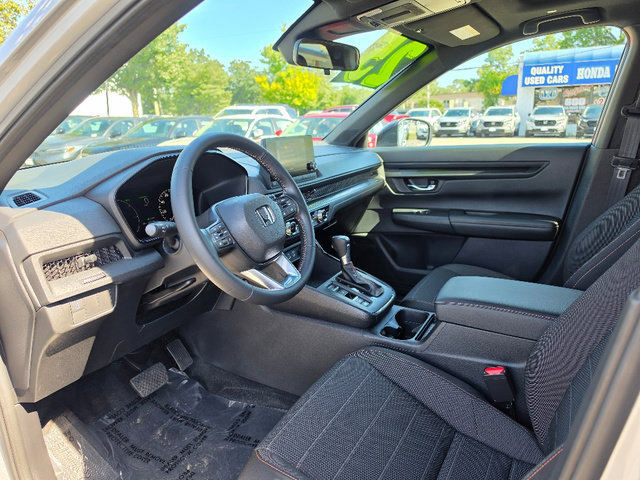 Certified 2025 Honda CR-V Sport image 22